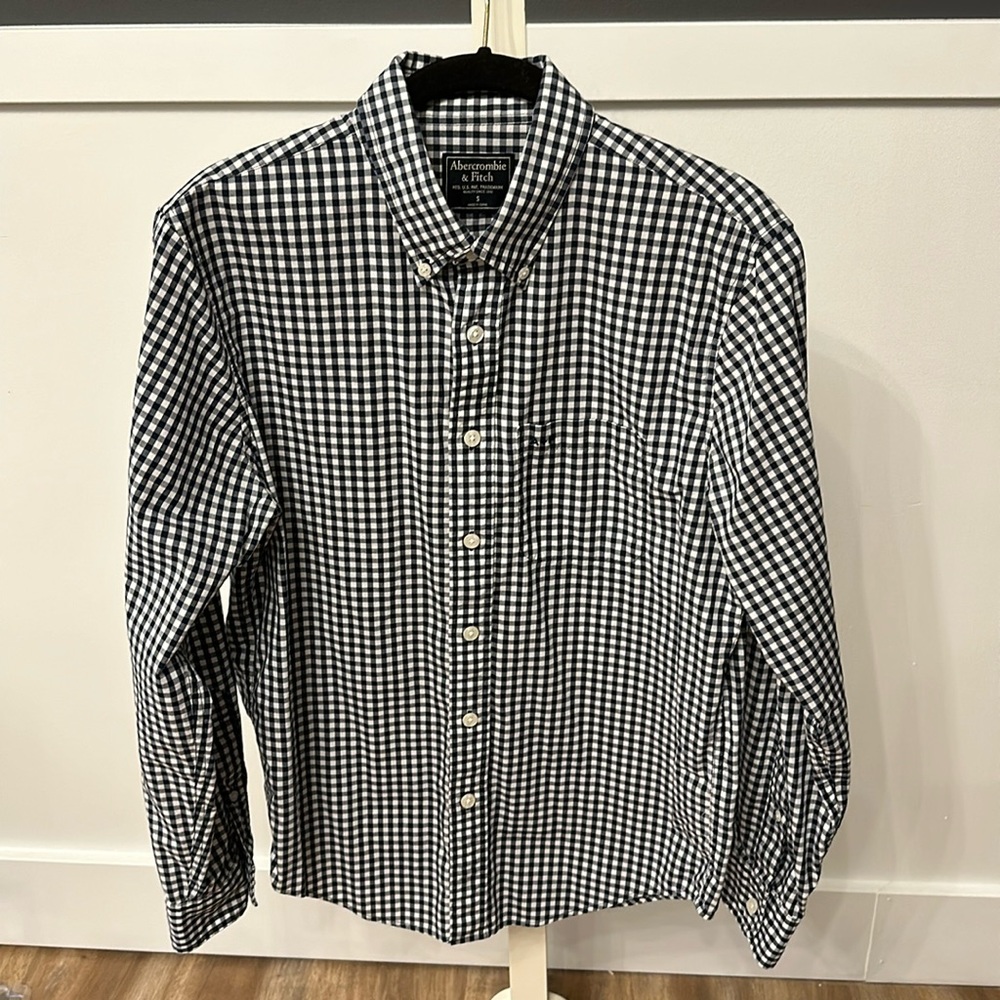 Abercrombie & Fitch Long Sleeve Plaid Button Down